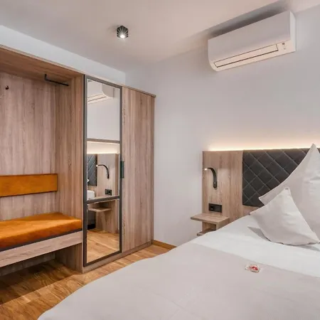 בית הארחה Bruengers 4*