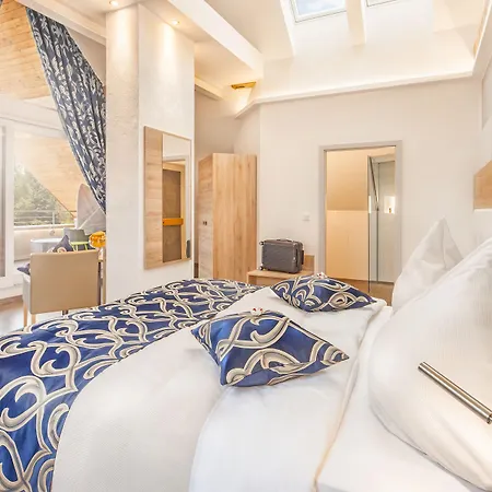 Bruengers בית הארחה 4*